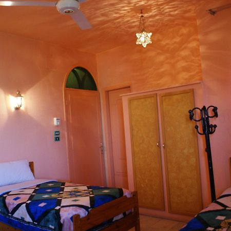 Ramsess Hostel Luxor Bagian luar foto