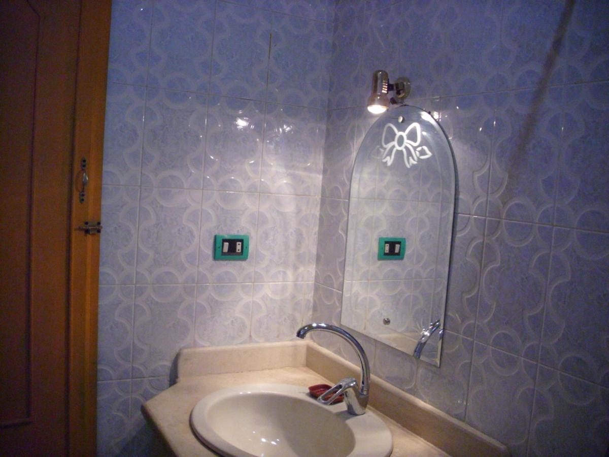 Ramsess Hostel Luxor Bagian luar foto